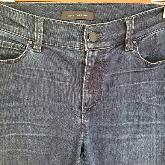 Ann Taylor | The Skinny- Modern Fit Jeans, Dark Wash - Picture 3 of 4